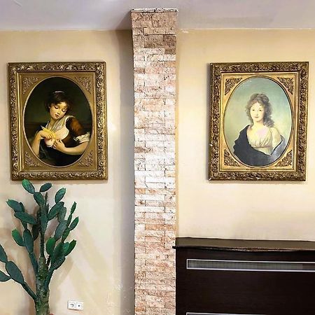 G Bakuri Hotel Batumi Luaran gambar