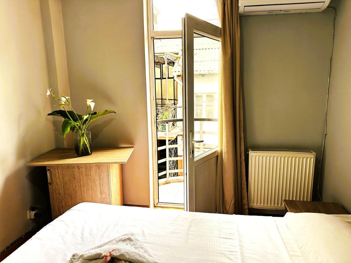 G Bakuri Hotel Batumi Luaran gambar