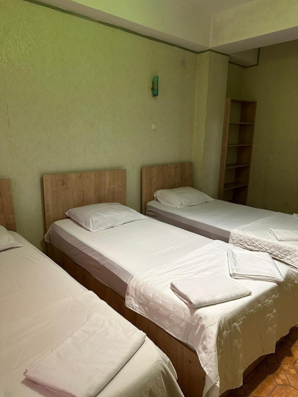 G Bakuri Hotel Batumi Luaran gambar