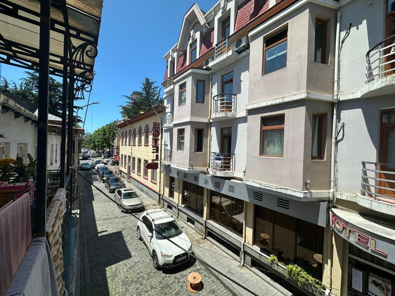 G Bakuri Hotel Batumi Luaran gambar